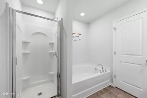 Bath - 421 Frida Rd, New Bern, NC 28560 photo 2 of 3