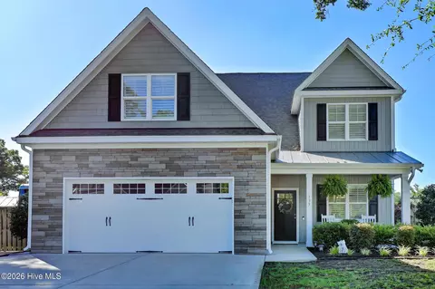 135 Darel St, Rocky Point, NC 28457