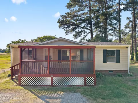 104 Poole Rd, Ahoskie, NC 27910