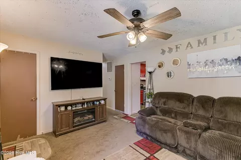 247 Downing St, Thomson, GA 30824 photo 6