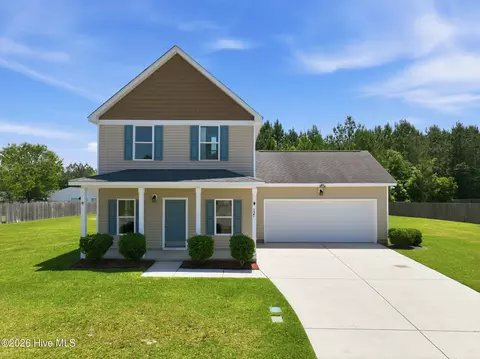 125 Palo Alto Park Dr, Maysville, NC 28555