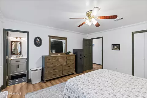 Bedroom - 4567 Pinewood Dr, Evans, GA 30809 photo 3 of 4