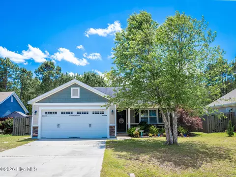 416 Salvo Ct, Holly Ridge, NC 28445