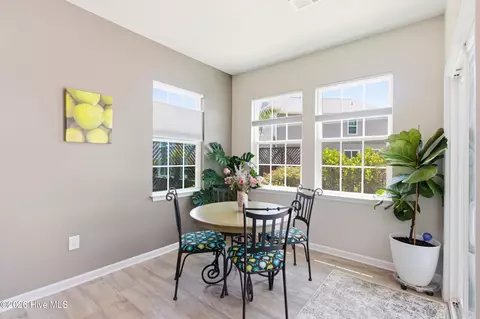 Dining - 302 Ginger Dr, New Bern, NC 28560 photo 1 of 1