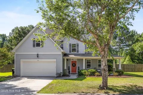 105 Pagoda Ct, Hampstead, NC 28443