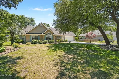 1737 Rosebay Ct SW, Ocean Isle Beach, NC 28469