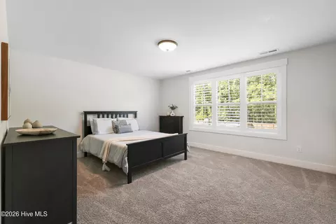 Bedroom - 426 Grandview Dr, Hampstead, NC 28443 photo 5 of 11