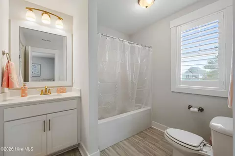 Bath - 426 Grandview Dr, Hampstead, NC 28443 photo 5 of 5