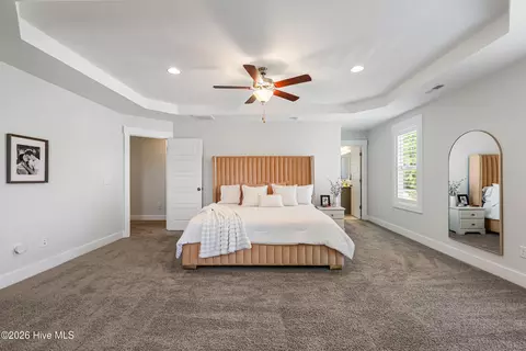 Bedroom - 426 Grandview Dr, Hampstead, NC 28443 photo 2 of 11