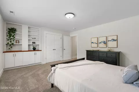 Bedroom - 426 Grandview Dr, Hampstead, NC 28443 photo 7 of 11