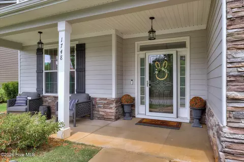 Exterior - 1748 Davenport Dr, Evans, GA 30809 photo 5 of 10