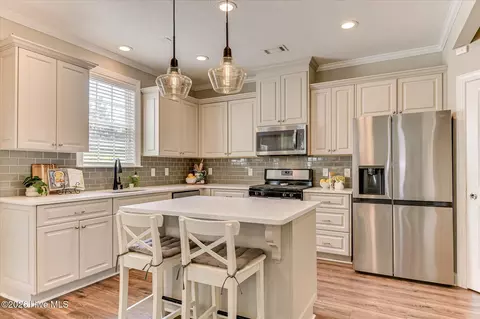Kitchen - 547 Bunchgrass St, Evans, GA 30809 photo 2 of 4