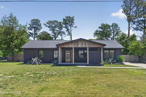 1106 Spring Branch Rd, Wilmington, NC 28405