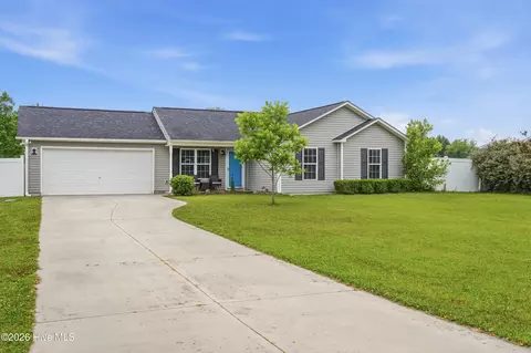 2325 White Oak River Rd, Maysville, NC 28555