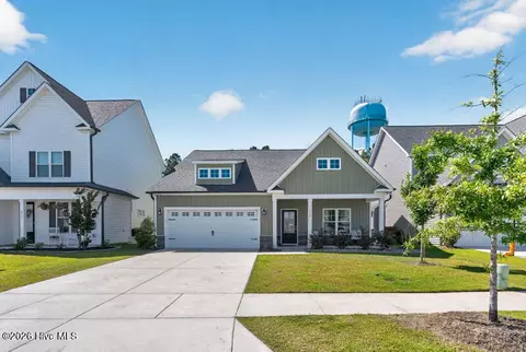 413 N Wild Indigo Pl, Hampstead, NC 28443