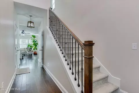 Entry Way - 995 Glenhaven Dr, Evans, GA 30809 photo 2 of 7
