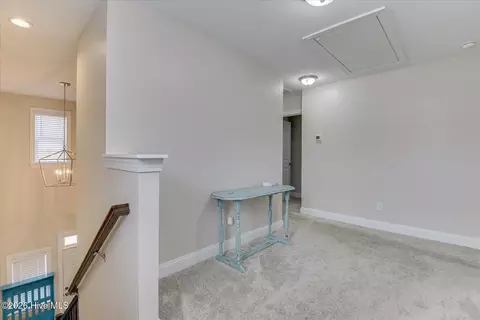 Entry Way - 995 Glenhaven Dr, Evans, GA 30809 photo 5 of 7