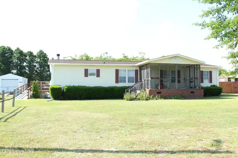 217 Francktown Rd, Richlands, NC 28574