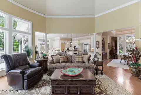 Living - 73 Mcmichael Dr, Pinehurst, NC 28374 photo 2 of 3