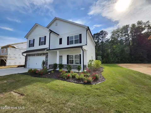 1478 Draw Bridge Ln, Fayetteville, NC 28312