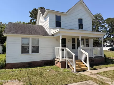 911 W Elizabeth St, Elizabeth City, NC 27909