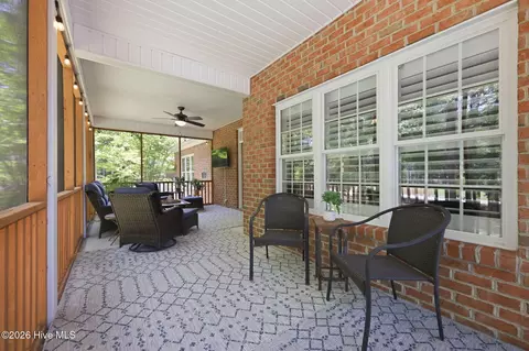 Exterior - 125 Thames Ln, Chocowinity, NC 27817 photo 7 of 12