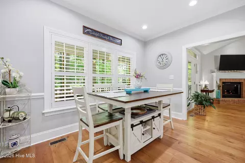 Dining - 125 Thames Ln, Chocowinity, NC 27817 photo 3 of 3