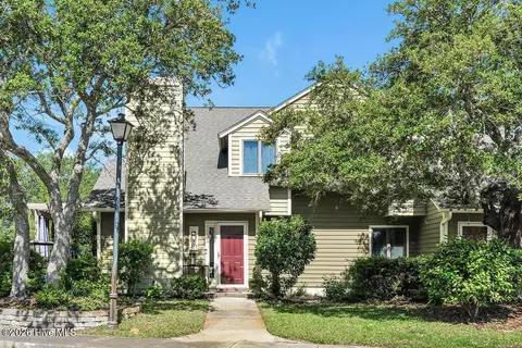 311 Champion Ct SE, Southport, NC 28461