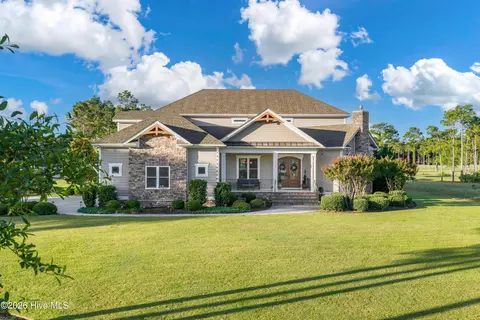 4010 Wyndmere Dr, Southport, NC 28461