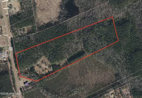 2400 Us Highway 117 N, Burgaw, NC 28425