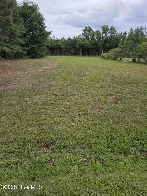 4 Dogwood Dr, Hertford, NC 27944