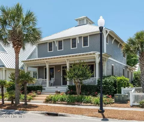 803 N Carolina Ave, Carolina Beach, NC 28428