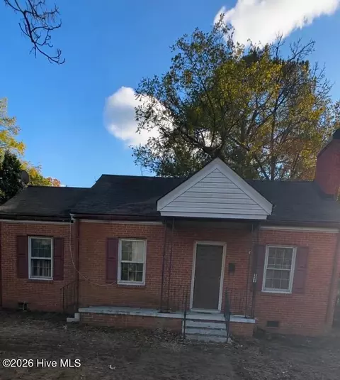 1215 W Thomas St, Rocky Mount, NC 27804