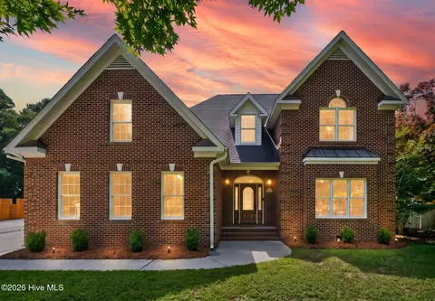 108 Francis Marion Dr, Wilmington, NC 28411