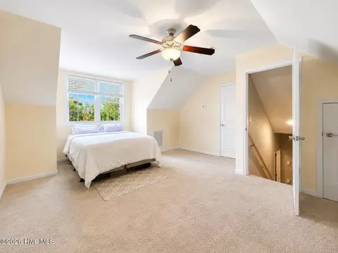 Bedroom - 61 Scrub Oaks Dr, Hampstead, NC 28443 photo 6 of 8