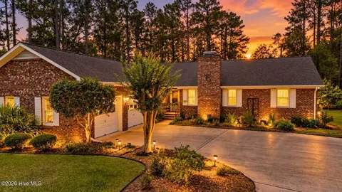6200 Ibis Ln, New Bern, NC 28560