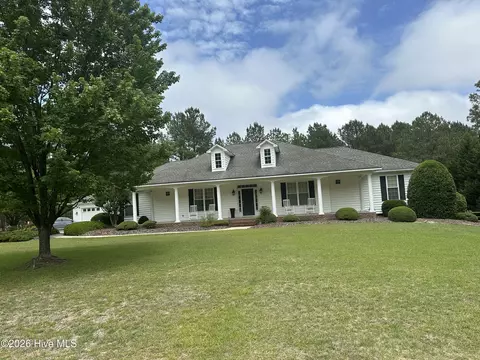 139 Broken Ridge Trl, West End, NC 27376