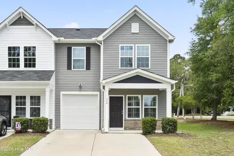 350 Trevally Ct, Southport, NC 28461