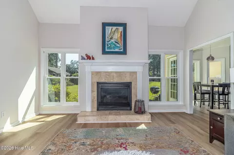 Living - 1349 Shadow Oak Dr, Evans, GA 30809 photo 1 of 1
