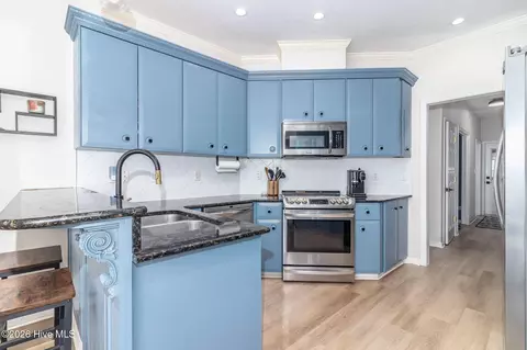 Kitchen - 1349 Shadow Oak Dr, Evans, GA 30809 photo 1 of 5