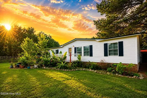 11074 Beaver Dam Rd, Middlesex, NC 27557