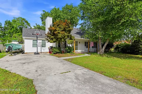 1411 English Ct, Wilmington, NC 28411