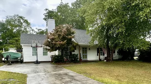 1411 English Ct, Wilmington, NC 28411