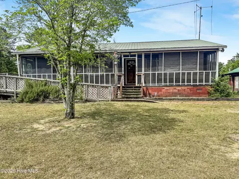 5315 Hobbs Rd, Gibson, GA 30810