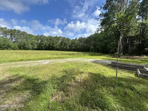 142 High Bluff Trl, Hubert, NC 28539 photo 8
