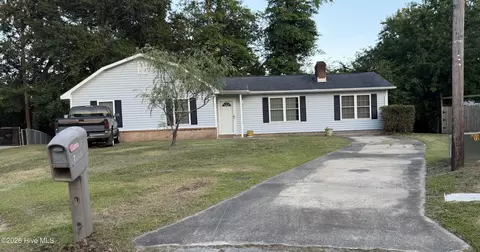 714 Conifer Cir, Jacksonville, NC 28540