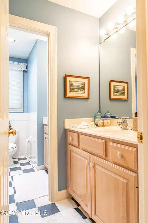 Bath - 11 Squires Ln, Pinehurst, NC 28374 photo 7 of 12