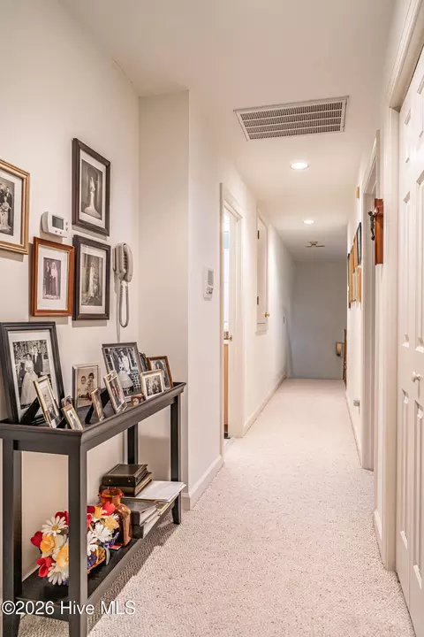 Entry Way - 11 Squires Ln, Pinehurst, NC 28374 photo 4 of 4