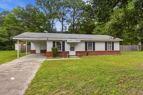 347 Jeanette St, Winterville, NC 28590