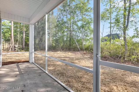 Exterior - 302 Pine Ct, Hampstead, NC 28443 photo 2 of 3